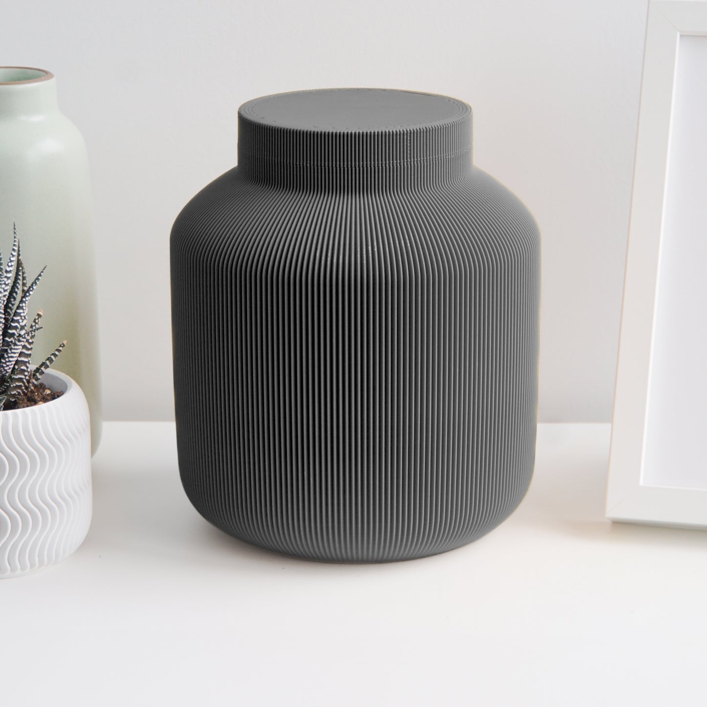 Willow Urn