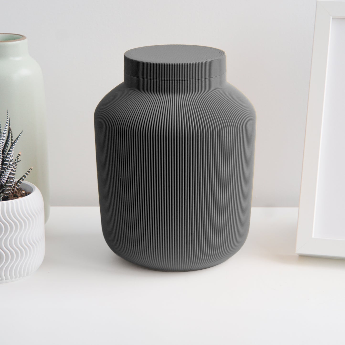 Willow Urn