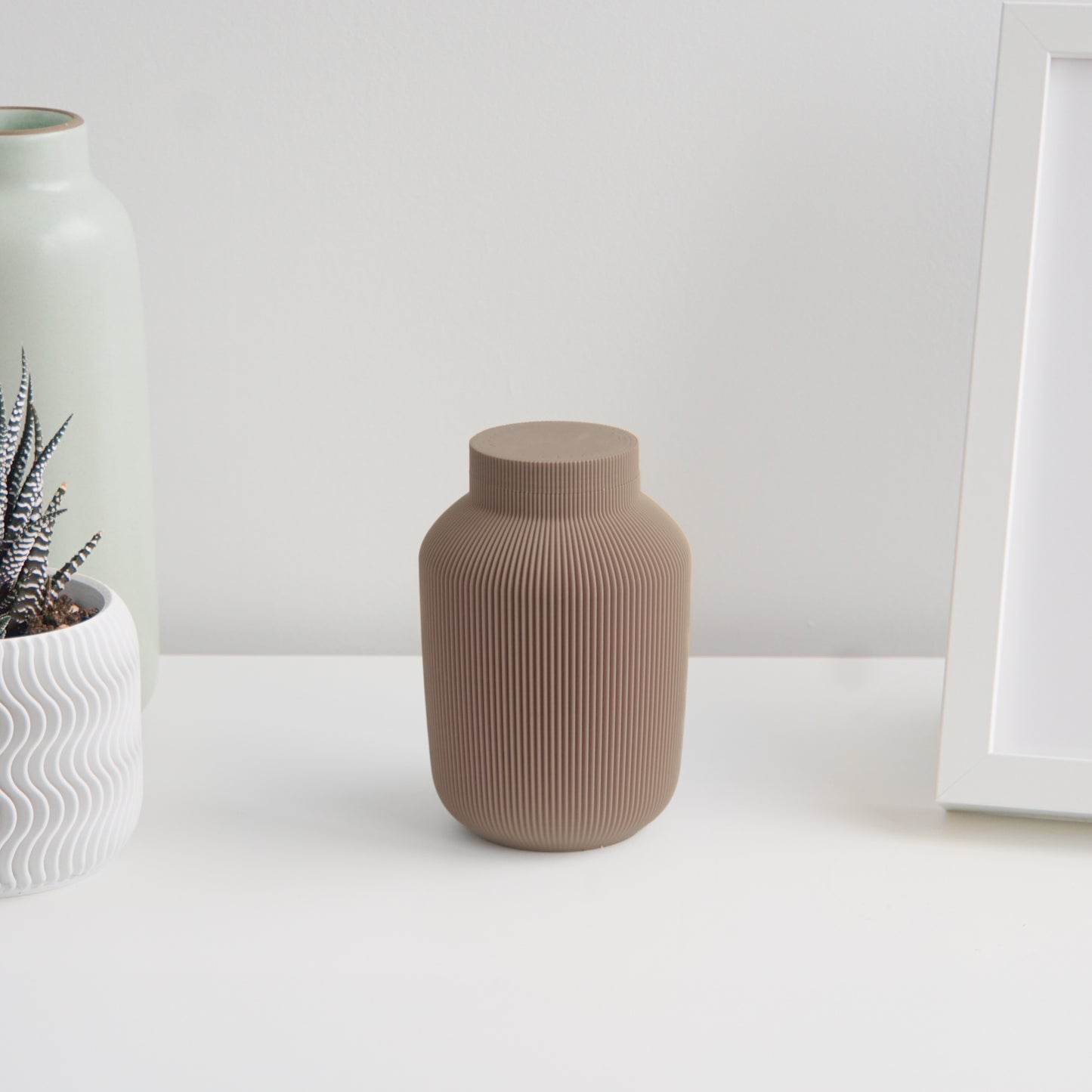 Willow Urn
