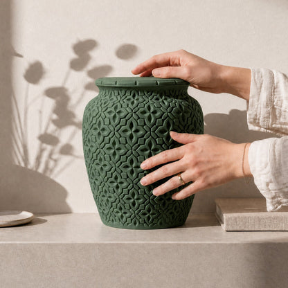 Azule Urn